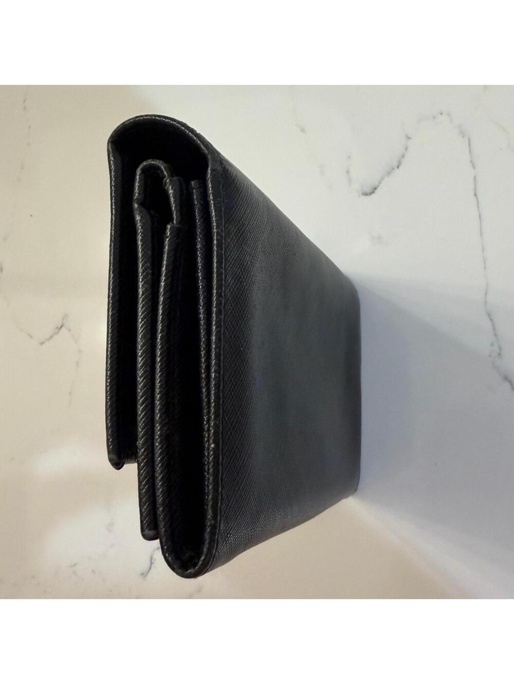 Salvatore Ferragamo Gancini Logo Long Black Leather Continental Wallet - Picture 14 of 15